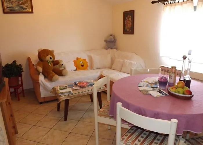 Ferienwohnung in Umag mit Terrasse, W-LAN, Waschmaschine 853-3