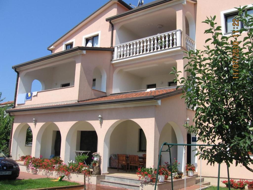 In Mit Terrasse, W-lan, Waschmaschine 853-3 Apartment *
